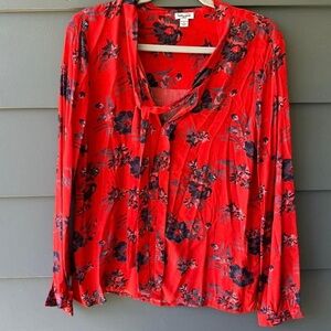Splendid sz L red floral blouse EUC